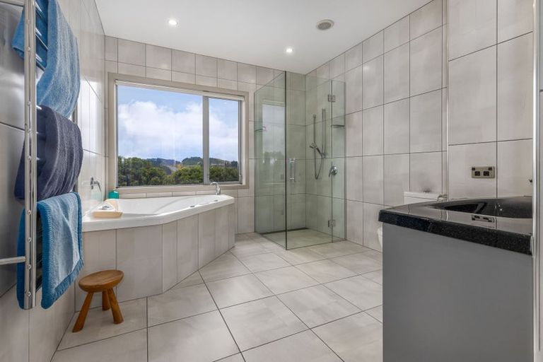 Photo of property in 75b Paremata Haywards Road, Pauatahanui, Porirua, 5381