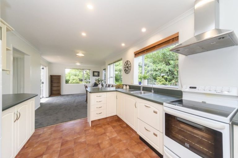 Photo of property in 8 Flower Street, Bulls, 4818