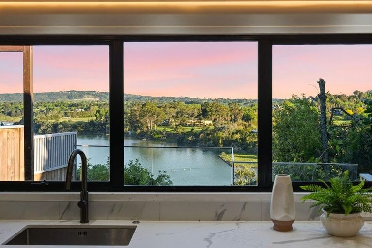 Photo of property in 45 Pohutukawa Avenue, Shelly Park, Auckland, 2014