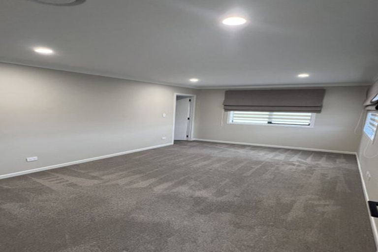 Photo of property in 112 Valderama Drive, Flat Bush, Auckland, 2019