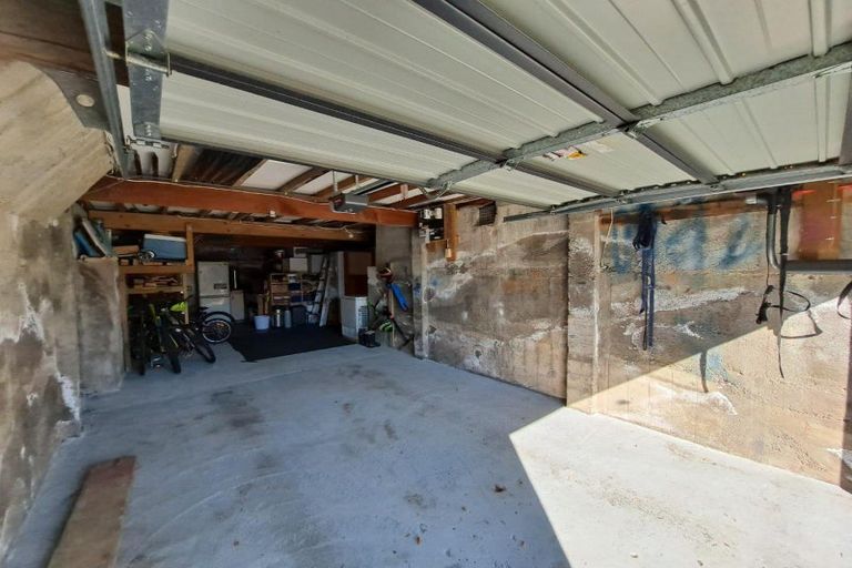 Photo of property in 4 Clyde Street, Ferndale, New Plymouth, 4310