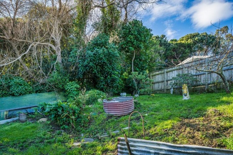 Photo of property in 5 Muri Road, Pukerua Bay, 5026