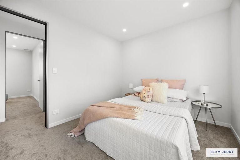 Photo of property in 4 Seawind Way, Hobsonville, Auckland, 0616