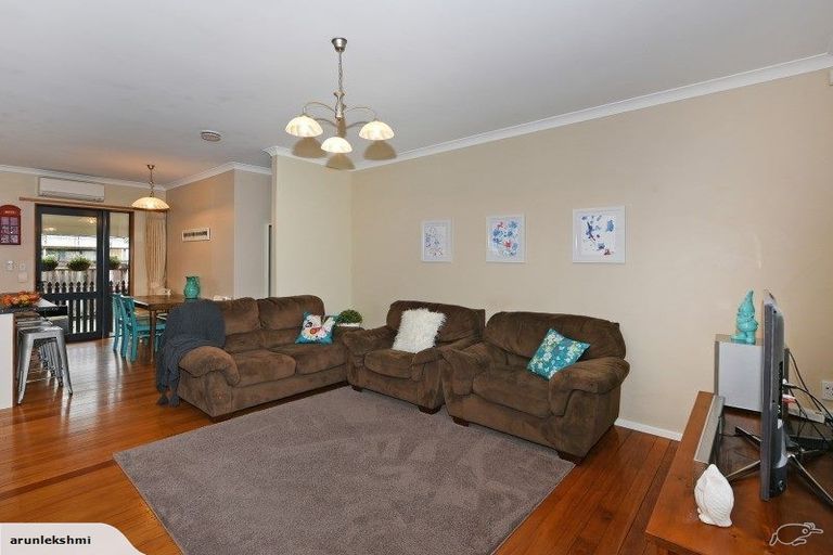 Photo of property in 54 Athlone Crescent, Avalon, Lower Hutt, 5011