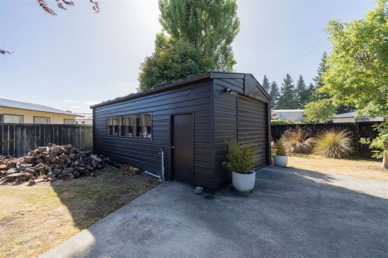 Photo of property in 65 Quintin Drive, Te Anau, 9600