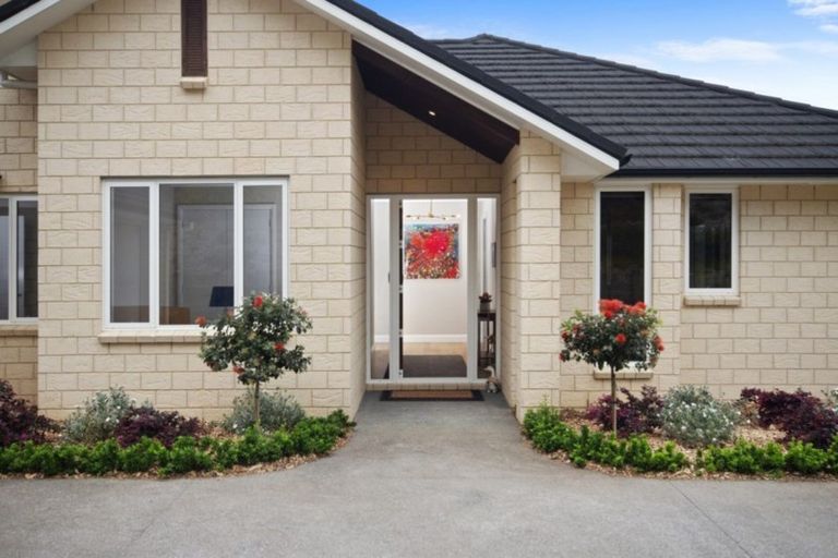 Photo of property in 98 Huia Road, Pokeno, 2472