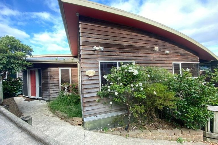 Photo of property in 89 Seatoun Heights Road, Seatoun, Wellington, 6022