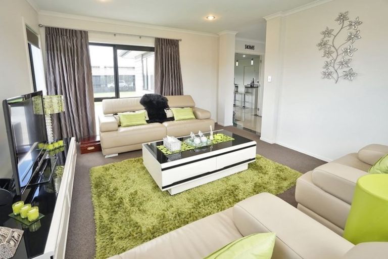 Photo of property in 14 Piwakawaka Court, Rototuna North, Hamilton, 3210