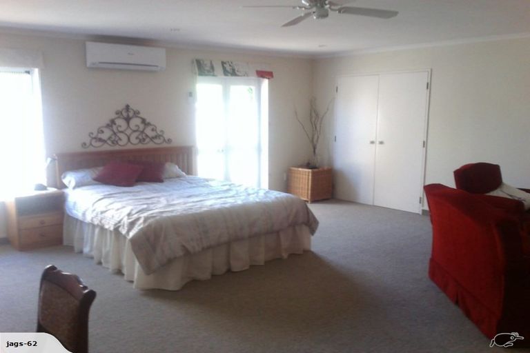 Photo of property in 13 Mission Road, Greenmeadows, Napier, 4112