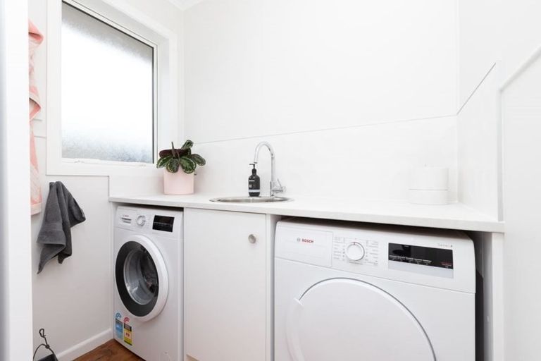 Photo of property in 21 Herbert Road, Queenwood, Hamilton, 3210