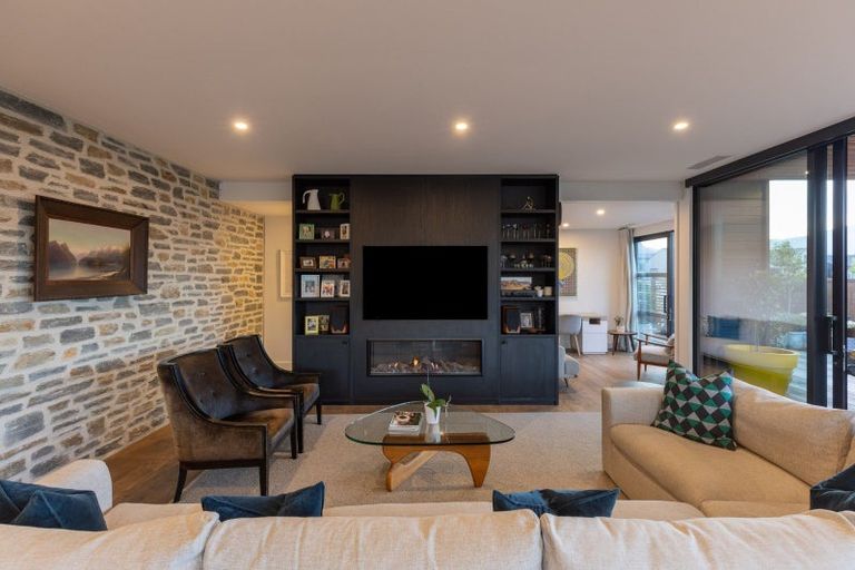 Photo of property in Kawarau Heights, 21 Kawarau Heights Boulevard, Lake Hayes, Queenstown, 9304