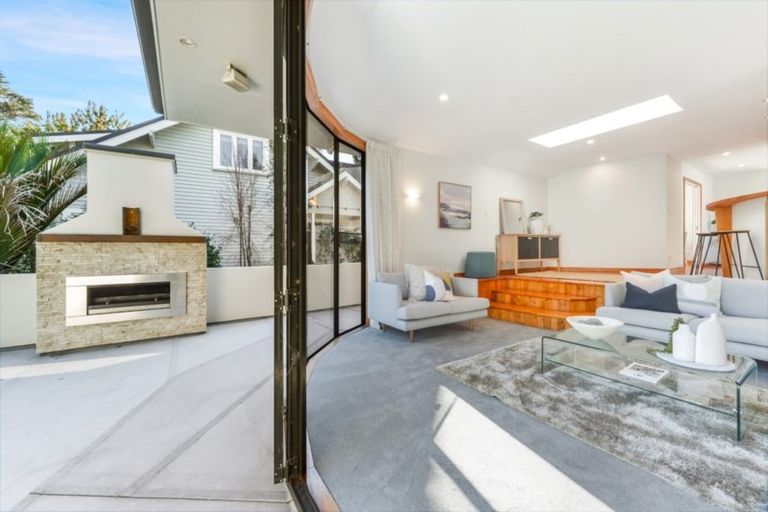 Photo of property in 27b Opoia Road, Hamilton East, Hamilton, 3216