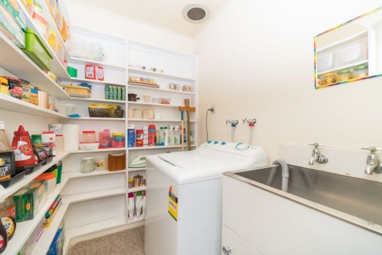 Photo of property in 347 College Street, West End, Palmerston North, 4410