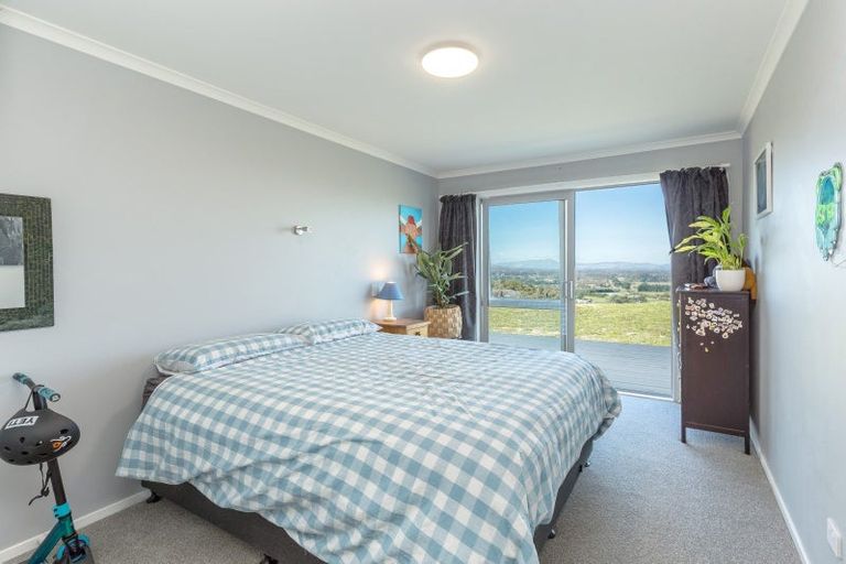 Photo of property in 91 Chester Park Drive, West Taratahi, Carterton, 5791