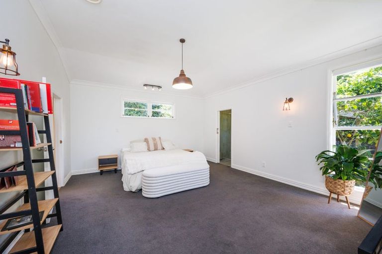 Photo of property in 59 Te Awe Awe Street, Hokowhitu, Palmerston North, 4410