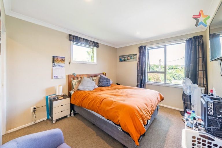 Photo of property in 25 Thomas Street, Stokes Valley, Lower Hutt, 5019