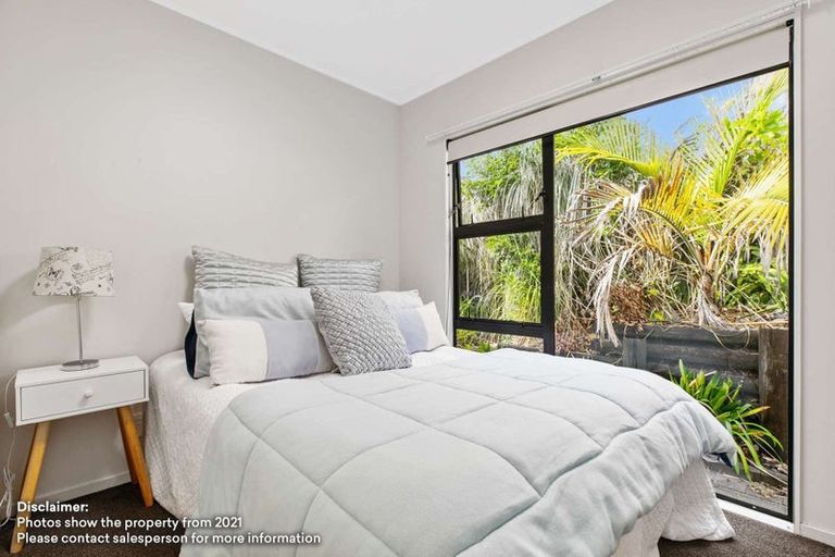 Photo of property in 2/4 Dorrit Lane, Howick, Auckland, 2014