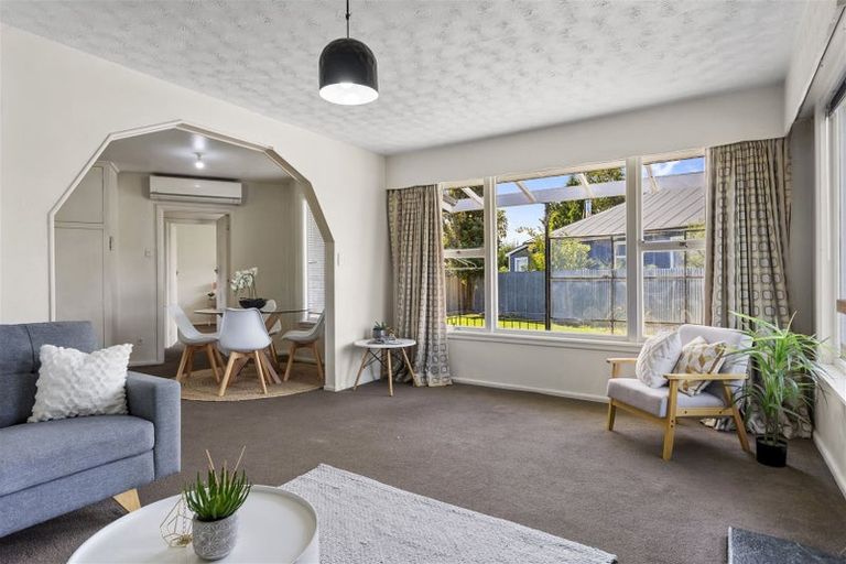 Photo of property in 23 Aylmer Street, Somerfield, Christchurch, 8024