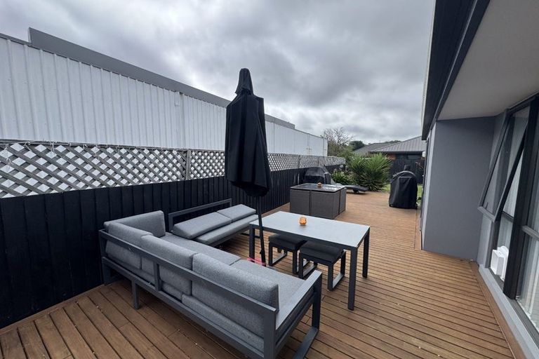 Photo of property in 41 Heathglen Avenue, Parklands, Christchurch, 8083