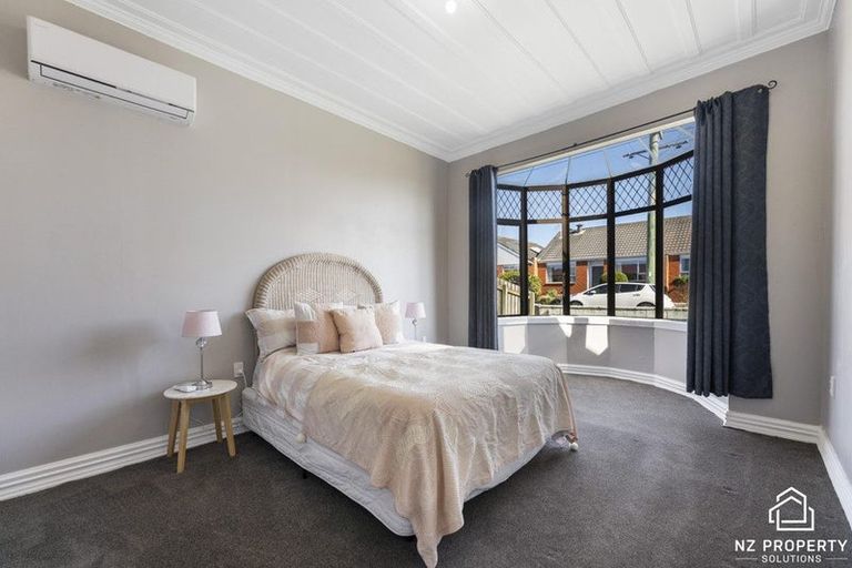 Photo of property in 23 Oxford Street, South Dunedin, Dunedin, 9012