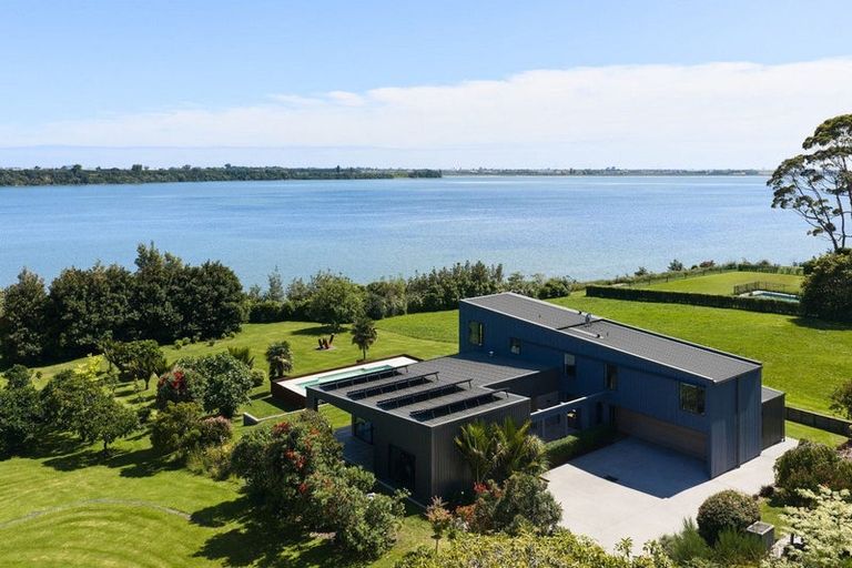 Photo of property in 228 Ranginui Road, Welcome Bay, Tauranga, 3175