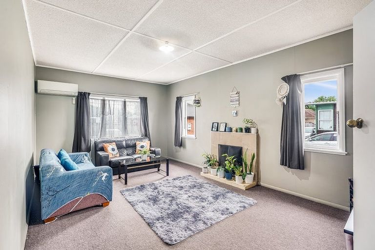 Photo of property in 221 Fox Street, Hamilton East, Hamilton, 3216