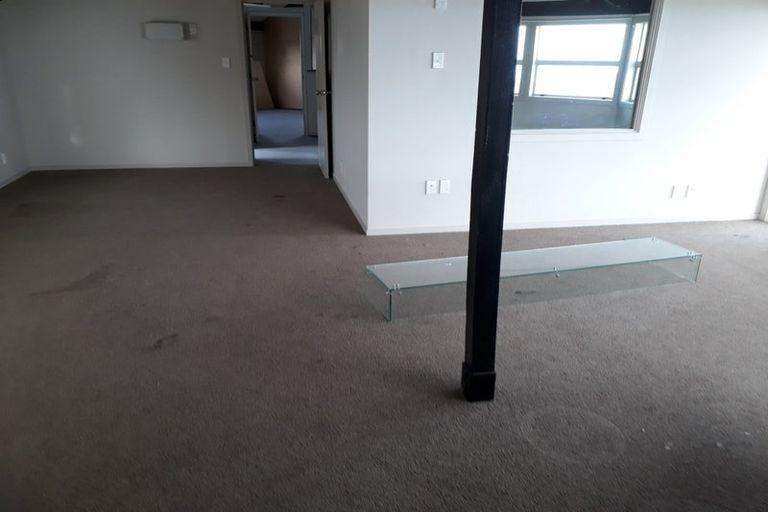 Photo of property in 2383 State Highway 2, Waipukurau, 4200