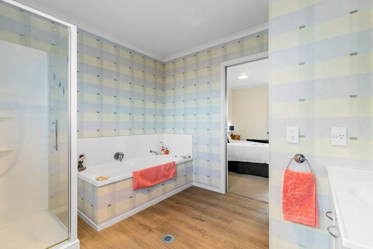 Photo of property in 1 Hatton Street, Tauhara, Taupo, 3330