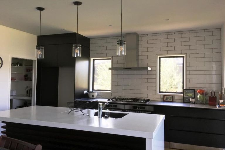 Photo of property in 63 Links Drive, Waiwhakaiho, New Plymouth, 4312