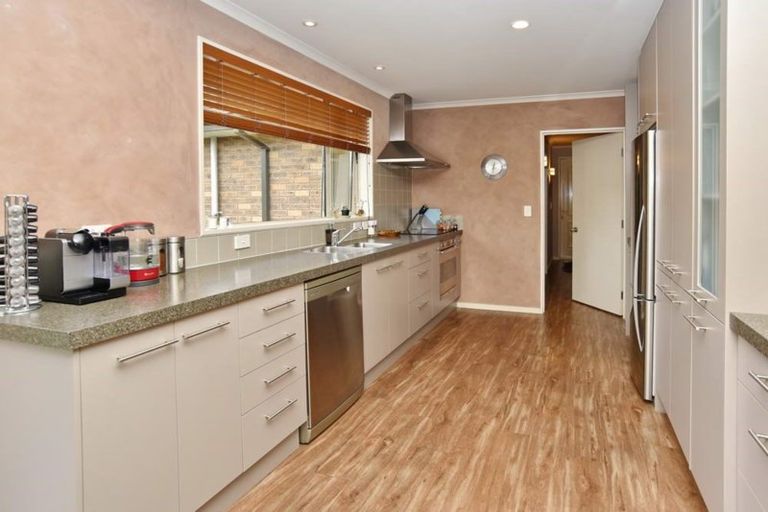 Photo of property in 26b Paget Drive, Woodend, 7610