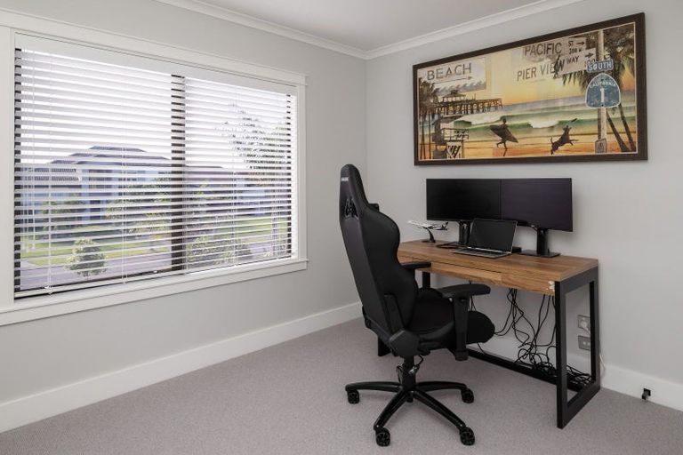 Photo of property in 103 Pine Harbour Parade, Beachlands, Auckland, 2018