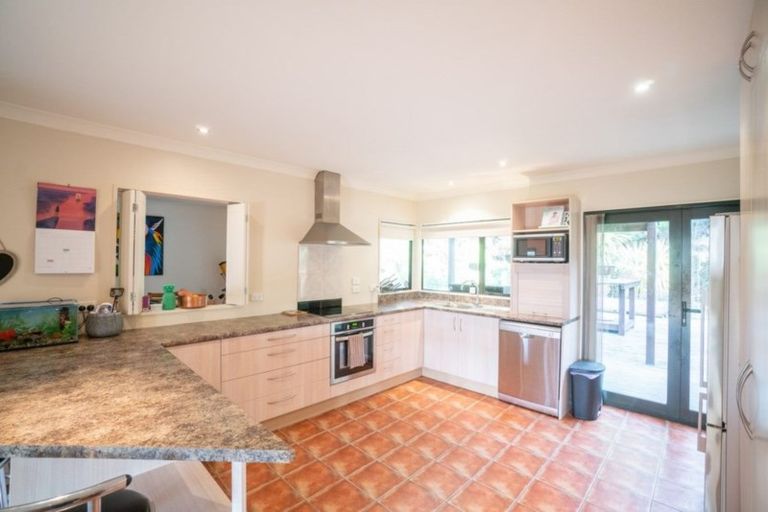 Photo of property in 267 Ngahere Park Road, Turitea, Palmerston North, 4472