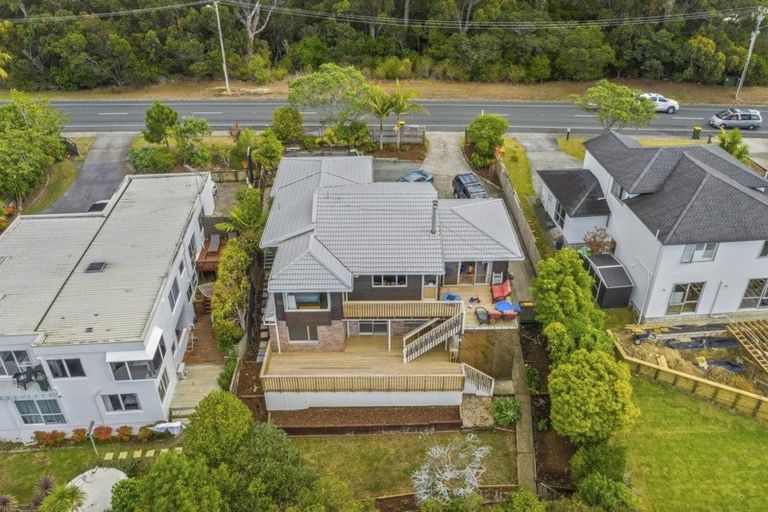 Photo of property in 1209 Whangaparaoa Road, Gulf Harbour, Whangaparaoa, 0930