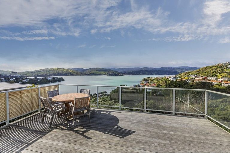 Photo of property in 164 Kahu Road, Paremata, Porirua, 5024