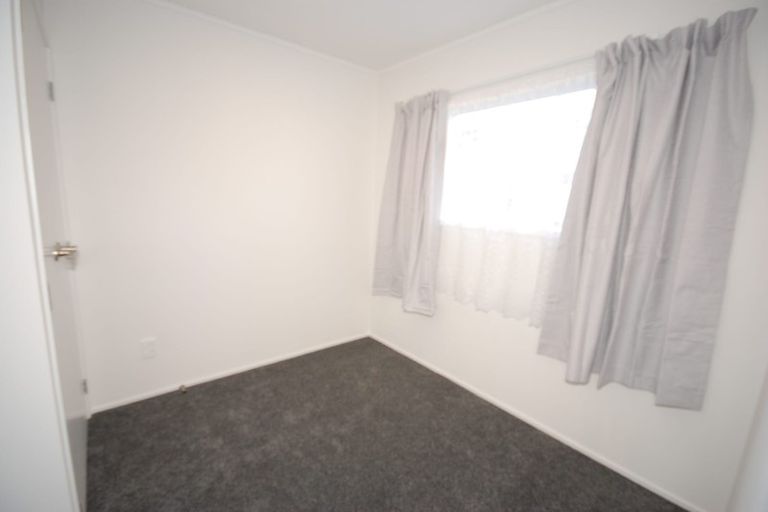 Photo of property in 2/52 Cherry Road, Bucklands Beach, Auckland, 2014