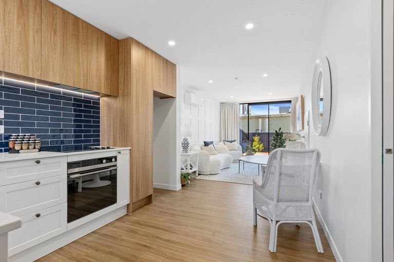 Photo of property in 5/196 Hills Road, Edgeware, Christchurch, 8013