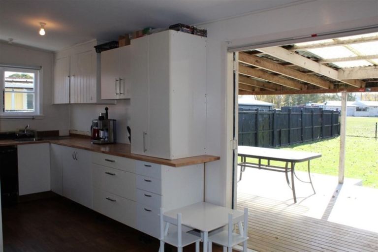 Photo of property in 1 Wairenga Road, Mangakino, 3421