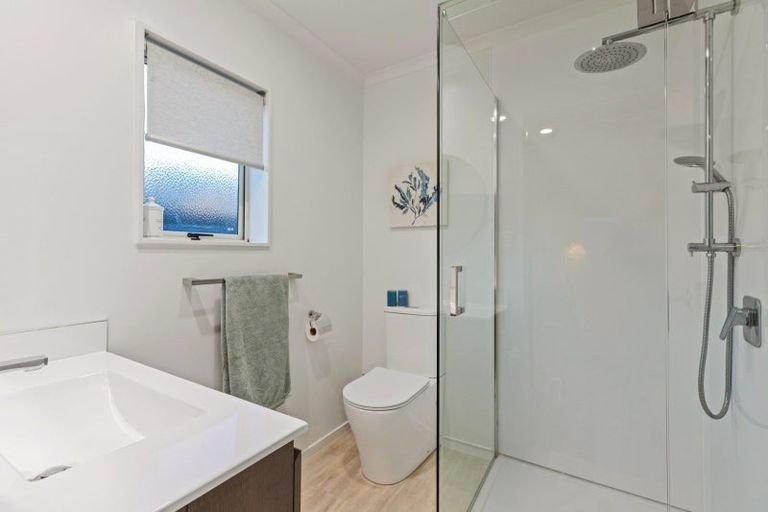 Photo of property in 9 Saint Kilda Place, Papamoa Beach, Papamoa, 3118