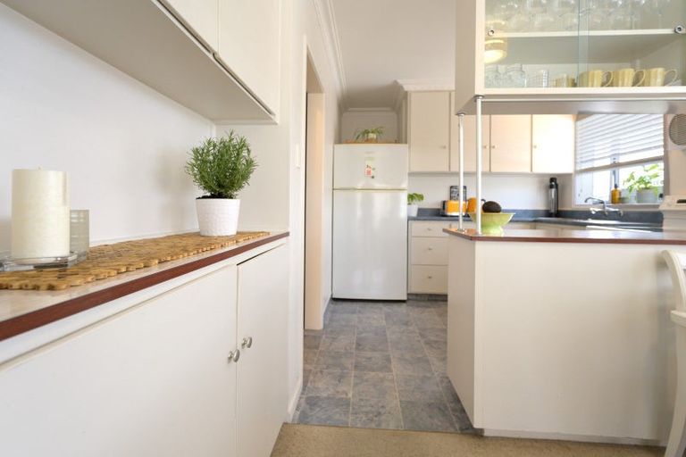 Photo of property in 2/41 Fergusson Street, Stoke, Nelson, 7011