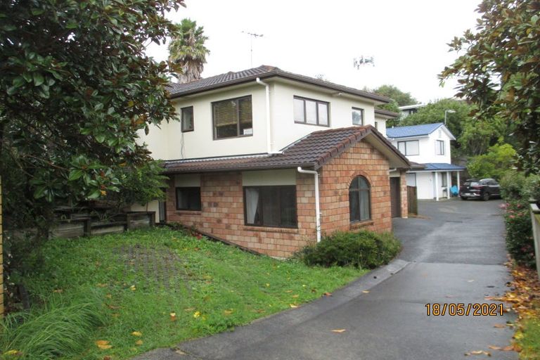 Photo of property in 2b Bayside Drive, Browns Bay, Auckland, 0630