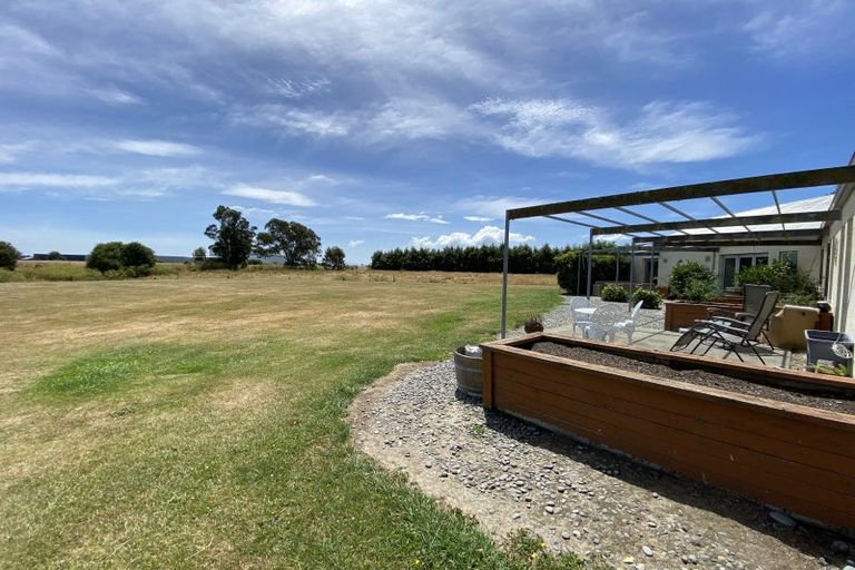 Photo of property in 70 Grays Road, Yaldhurst, Christchurch, 8042