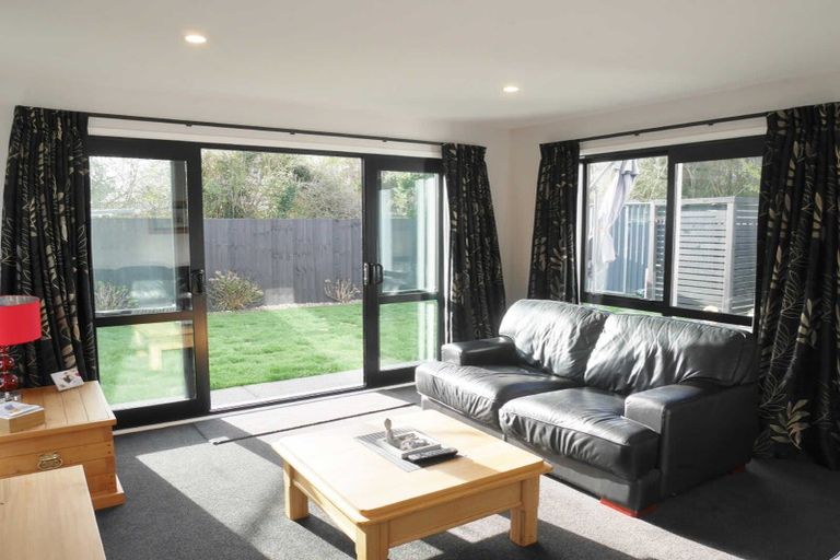 Photo of property in 37 Robert Duncan Road, Belfast, Christchurch, 8051