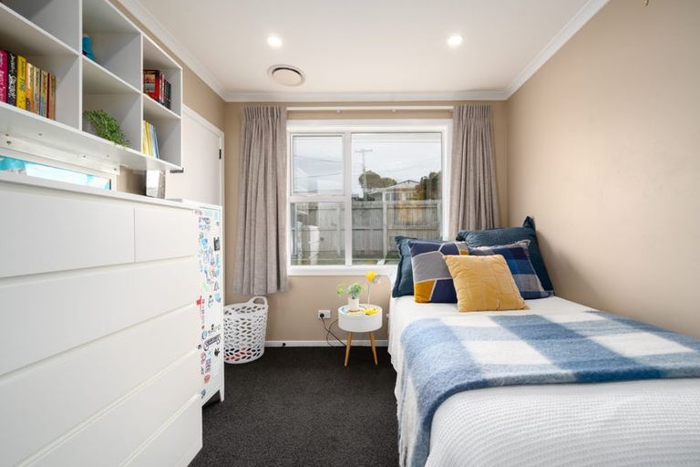 Photo of property in 48 Mark Avenue, Paparangi, Wellington, 6037