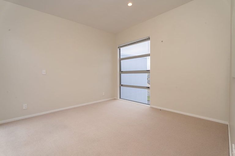 Photo of property in 34a Erlestoke Crescent, Churton Park, Wellington, 6037