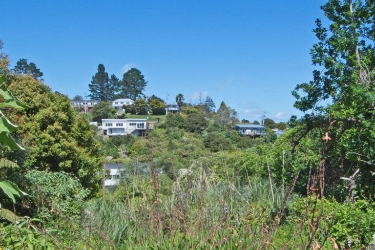 Photo of property in 21 Eden Terrace, Onetangi, Waiheke Island, 1081