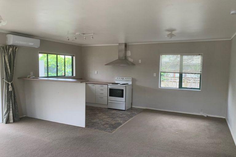 Photo of property in 3a Mawney Road, Henderson, Auckland, 0610