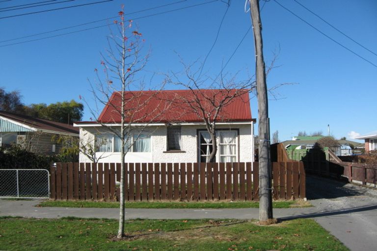 Photo of property in 28a Tyrone Street, Belfast, Christchurch, 8051