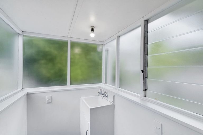 Photo of property in 4/769 Beach Road, Browns Bay, Auckland, 0630