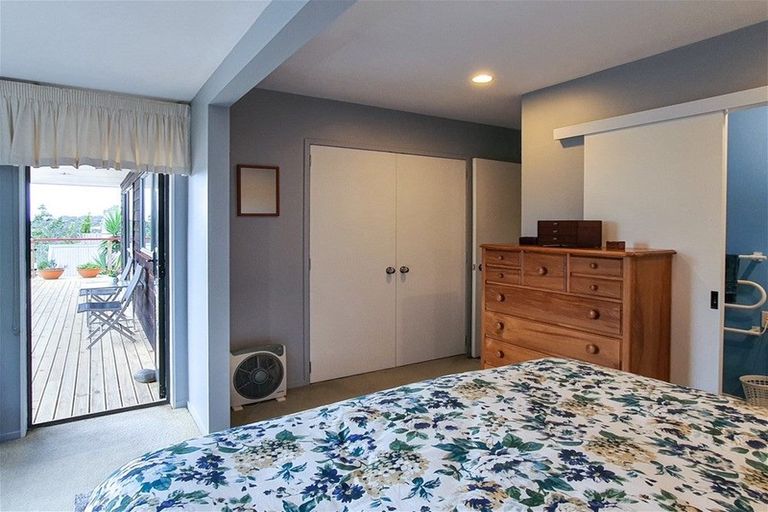 Photo of property in 98 Te Haumi Drive, Paihia, 0200