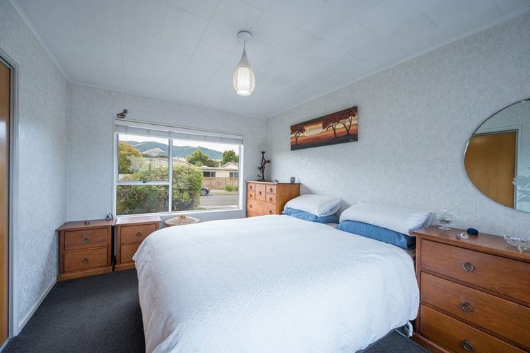 Photo of property in 73 Fergusson Street, Stoke, Nelson, 7011